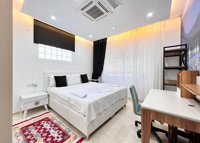 Güllü Villa *